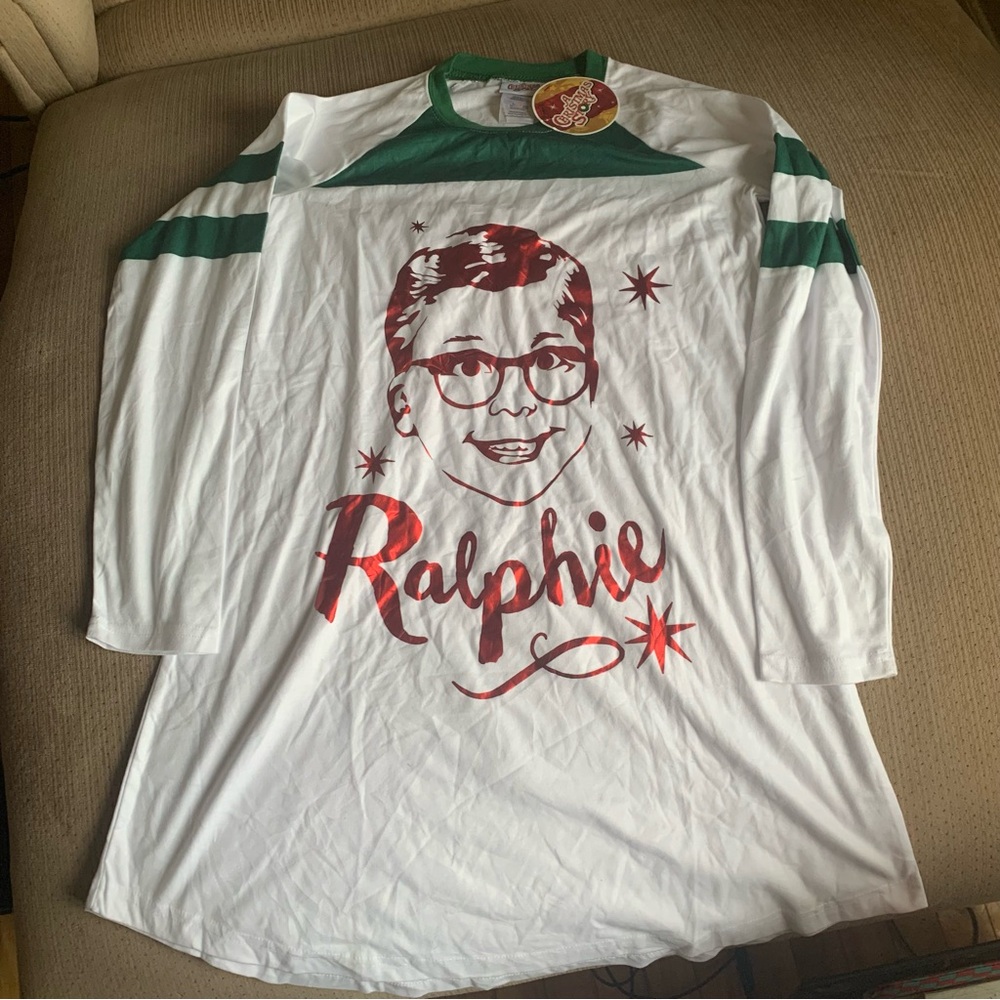 NWT A Christmas story Ralphie night gown, small